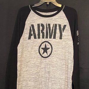 U.S. Army Black & White Long Sleeve  Medium T-Shirt